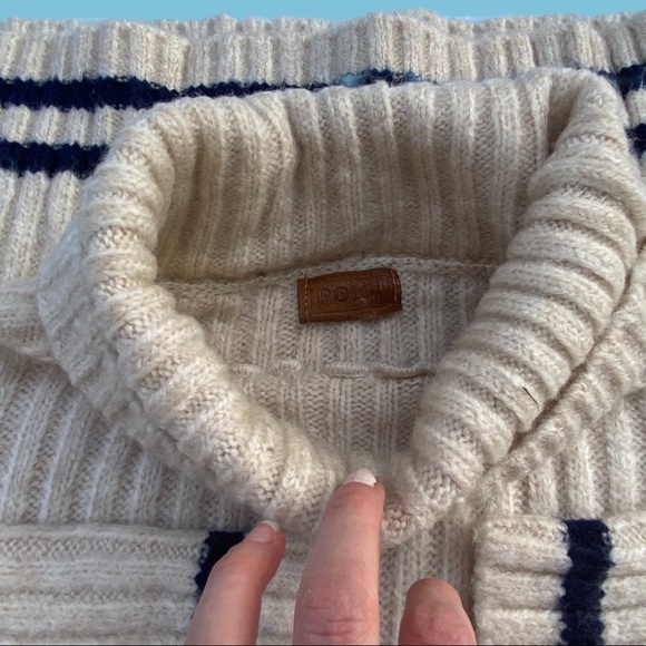 SOLD - Picture 2 of 4